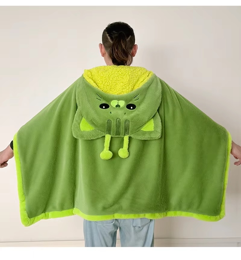 ผ้าห่มคลุมตัวลายการ์ตูนแมวเอเล - Winter Clothing Cute บทวิจารณ์และราคา